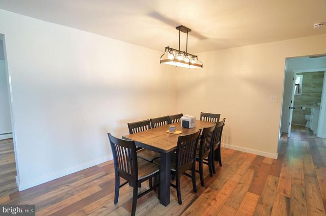 1465 FAIRFIELD RD, Gettysburg, PA 17325