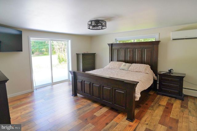 1465 FAIRFIELD RD, Gettysburg, PA 17325