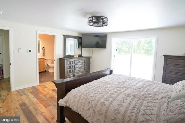 1465 FAIRFIELD RD, Gettysburg, PA 17325