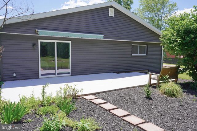 1465 FAIRFIELD RD, Gettysburg, PA 17325