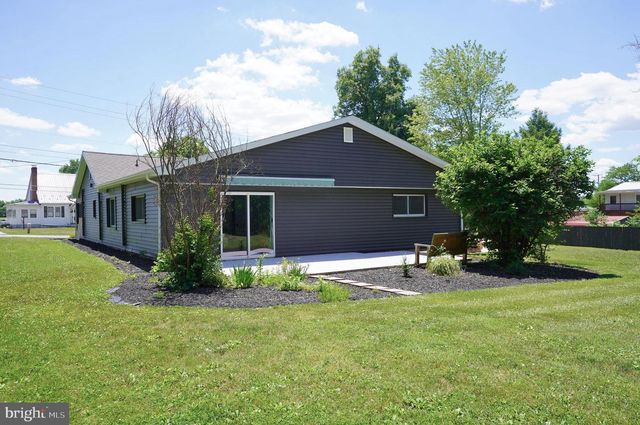 1465 FAIRFIELD RD, Gettysburg, PA 17325