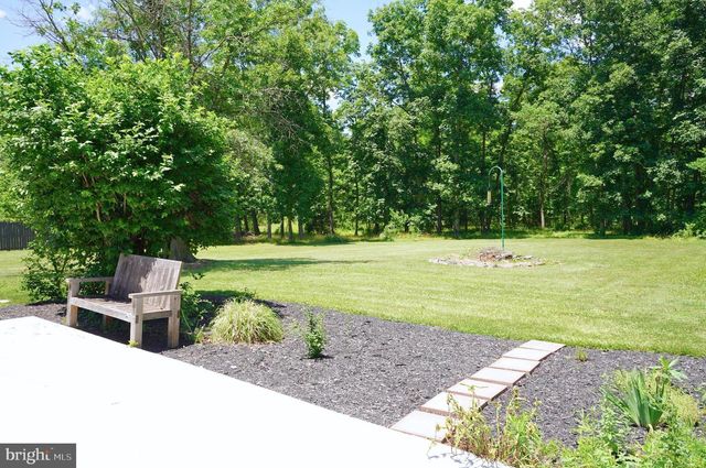 1465 FAIRFIELD RD, Gettysburg, PA 17325