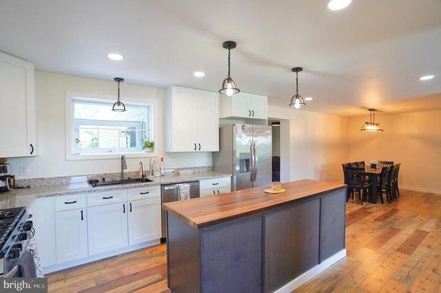 1465 FAIRFIELD RD, Gettysburg, PA 17325