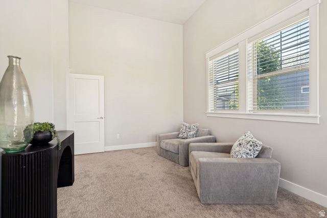 10422 S BEETDIGGER BLVD, Sandy, UT 84070
