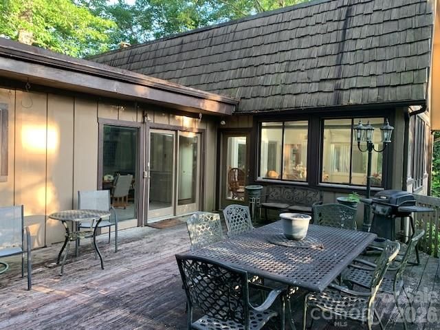 384 KNOB CREEK Road 19 & 20, Pisgah Forest, NC 28768