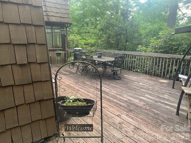 384 KNOB CREEK Road 19 & 20, Pisgah Forest, NC 28768