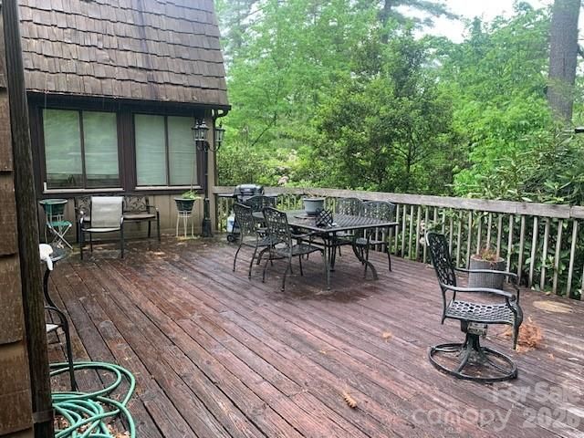 384 KNOB CREEK Road 19 & 20, Pisgah Forest, NC 28768