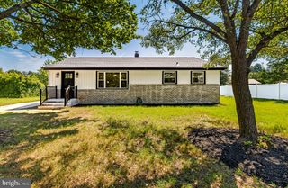106 HADDON AVE, West Berlin, NJ 08091