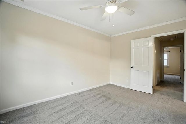 590 Tenbee LN, Virginia Beach, VA 23451