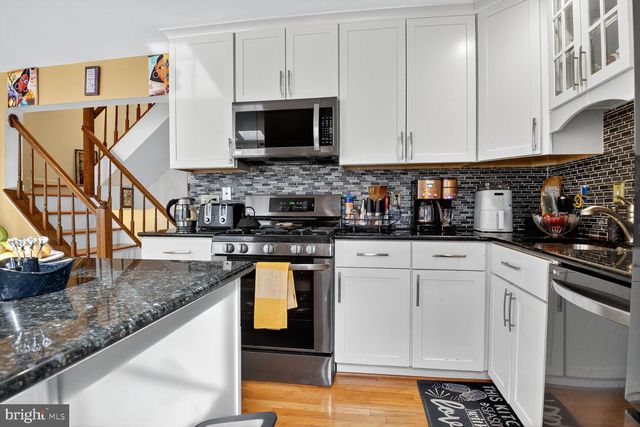 14633 BATTERY RIDGE LN, Centreville, VA 20120