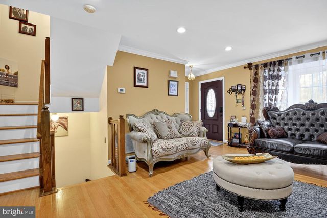 14633 BATTERY RIDGE LN, Centreville, VA 20120