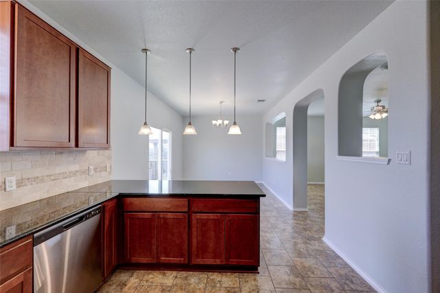 455 Gina DR, Kyle, TX 78640