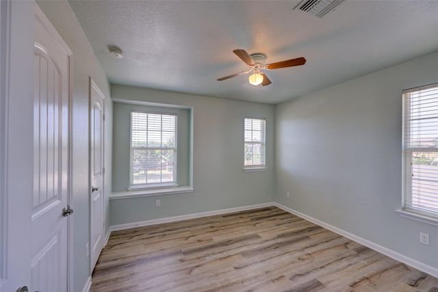455 Gina DR, Kyle, TX 78640