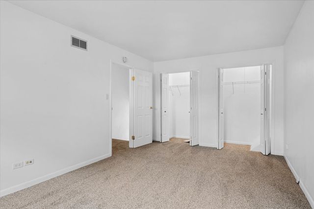17718 65th Avenue, Tinley Park, IL 60477