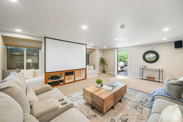 587 E CORNER CANYON DR, Draper, UT 84020