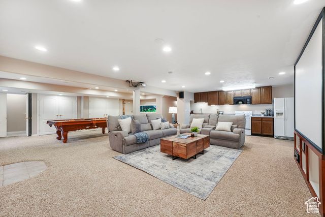 587 E CORNER CANYON DR, Draper, UT 84020