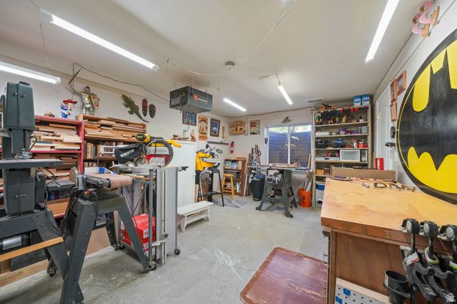 587 E CORNER CANYON DR, Draper, UT 84020