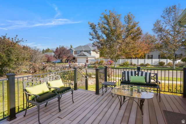 587 E CORNER CANYON DR, Draper, UT 84020