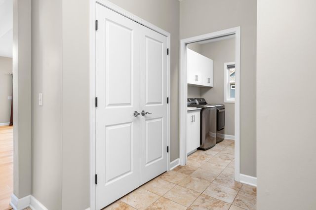 4986 382nd Drive, North Branch, MN 55056