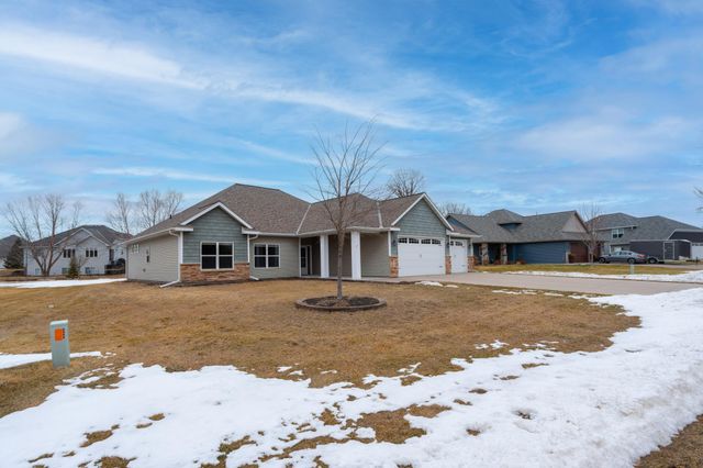 4986 382nd Drive, North Branch, MN 55056