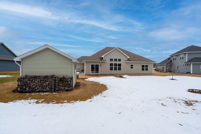 4986 382nd Drive, North Branch, MN 55056