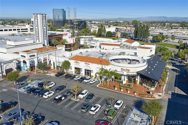 7264 Aura Circle, Huntington Beach, CA 92647