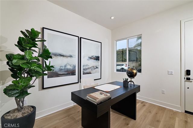 7264 Aura Circle, Huntington Beach, CA 92647