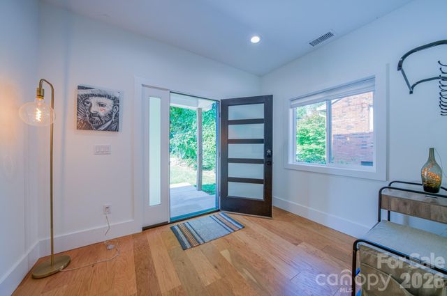 321 Hazel Mill Road, Asheville, NC 28806
