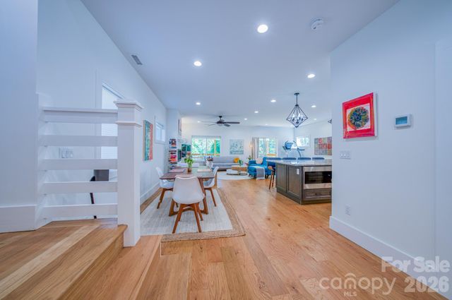 321 Hazel Mill Road, Asheville, NC 28806