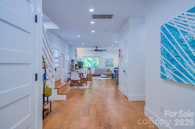 321 Hazel Mill Road, Asheville, NC 28806