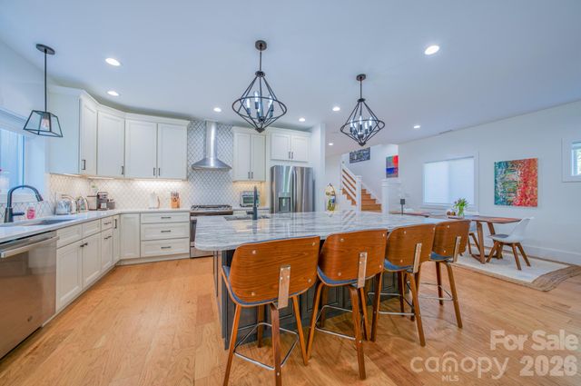 321 Hazel Mill Road, Asheville, NC 28806