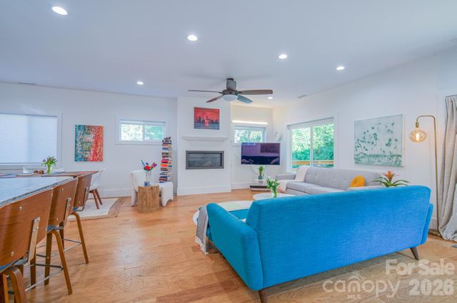 321 Hazel Mill Road, Asheville, NC 28806