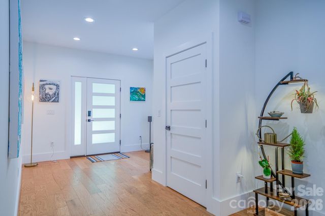 321 Hazel Mill Road, Asheville, NC 28806