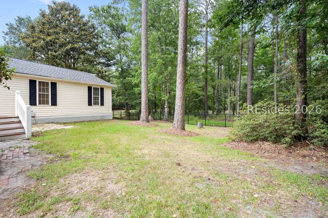12 Shelterwood Ln, Bluffton, SC 29910