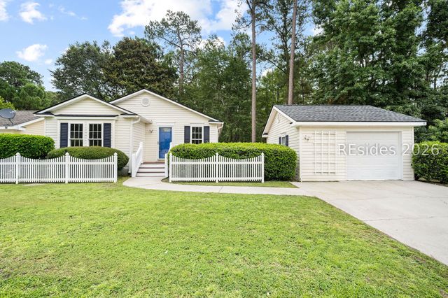 12 Shelterwood Ln, Bluffton, SC 29910