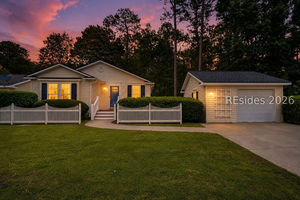 12 Shelterwood Ln, Bluffton, SC 29910