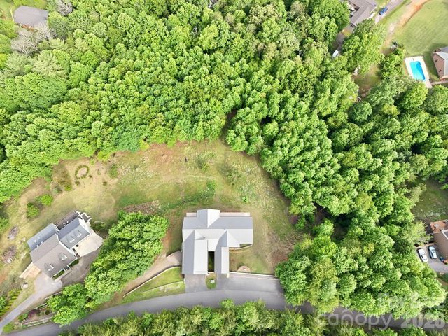 229 JD Trail, Candler, NC 28715