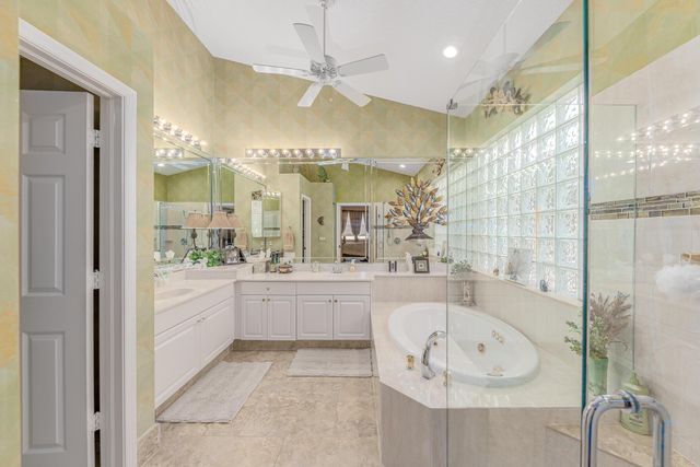 1632 SE Shelburnie Way, Port St Lucie, FL 34952