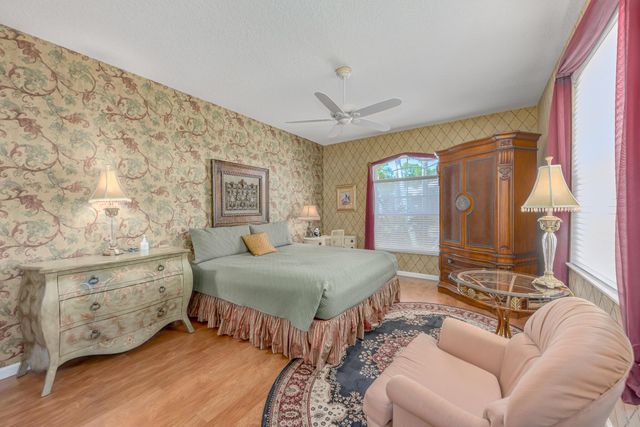 1632 SE Shelburnie Way, Port St Lucie, FL 34952