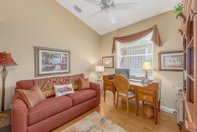 1632 SE Shelburnie Way, Port St Lucie, FL 34952