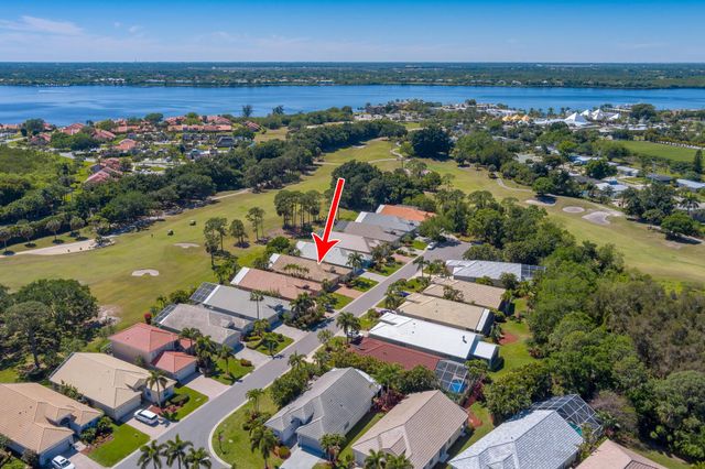 1632 SE Shelburnie Way, Port St Lucie, FL 34952