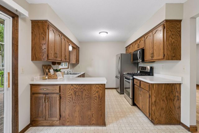 840 Oak Ridge Trail NE, Blaine, MN 55434