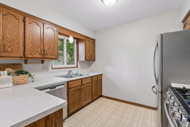840 Oak Ridge Trail NE, Blaine, MN 55434