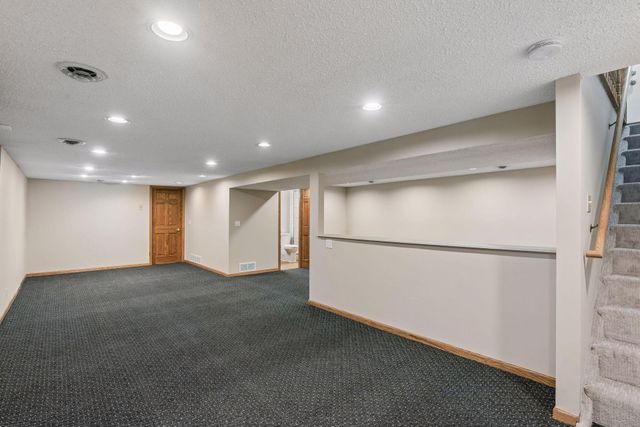 840 Oak Ridge Trail NE, Blaine, MN 55434