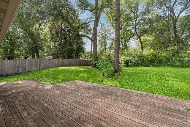 840 Oak Ridge Trail NE, Blaine, MN 55434