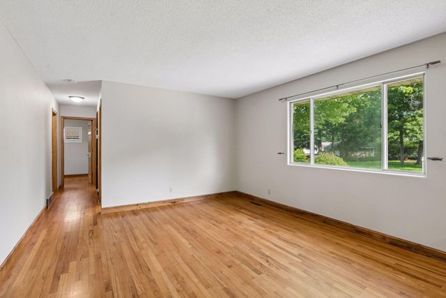 840 Oak Ridge Trail NE, Blaine, MN 55434