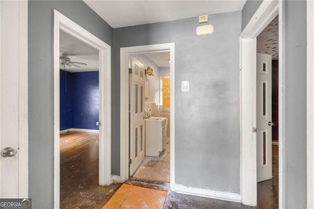 71 Burbank Drive NW, Atlanta, GA 30314