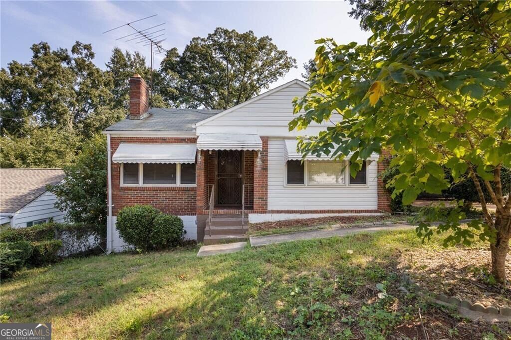 71 Burbank Drive NW, Atlanta, GA 30314