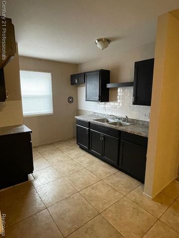 12878 Bramell Street, Detroit, MI 48223