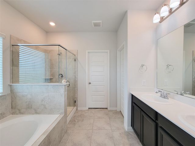 1819 Iris Knoll Lane, Pearland, TX 77089